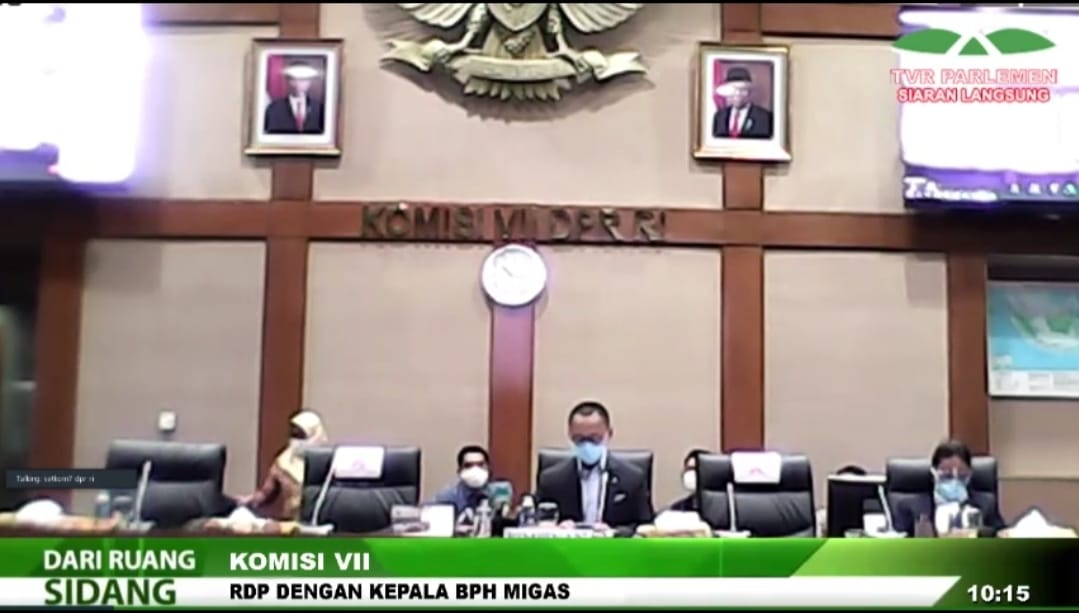Pimpinan RDP komisi VII DPR dengan BPH Migas