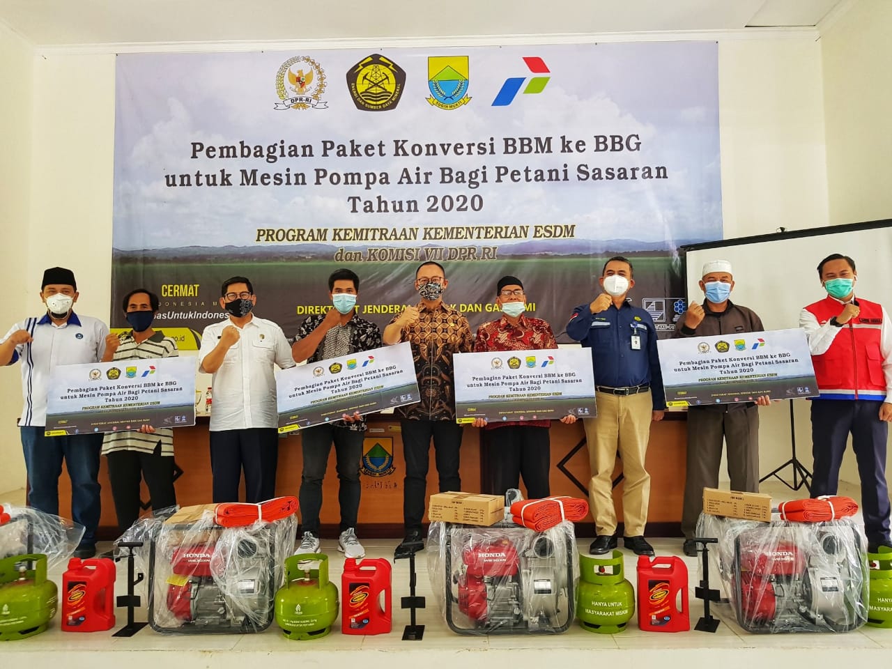 ESDM bagikan konversi BBM ke BBG ke petani