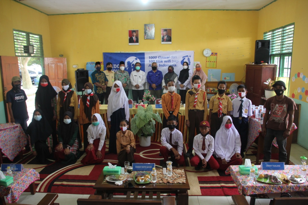 Gerakan 1000 Gawai Medco