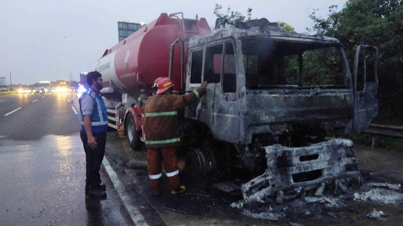Truck Tanki Pertamina