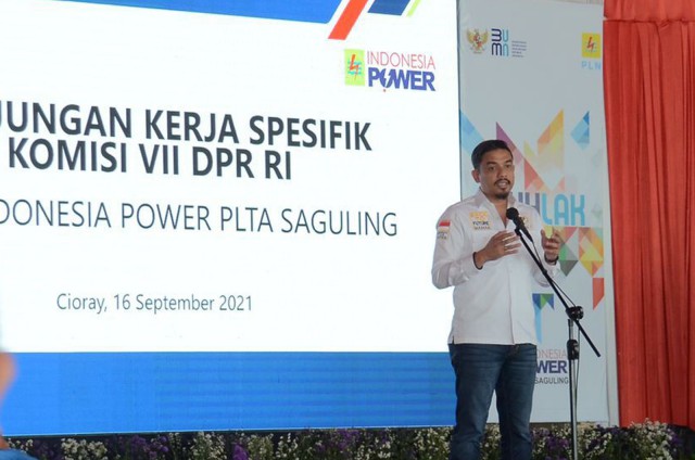 Wakil ketua komisi VII DPR