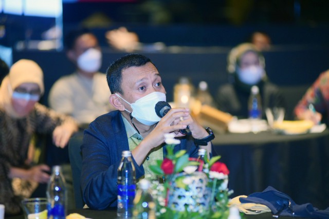 Anggota Komisi VII DPR