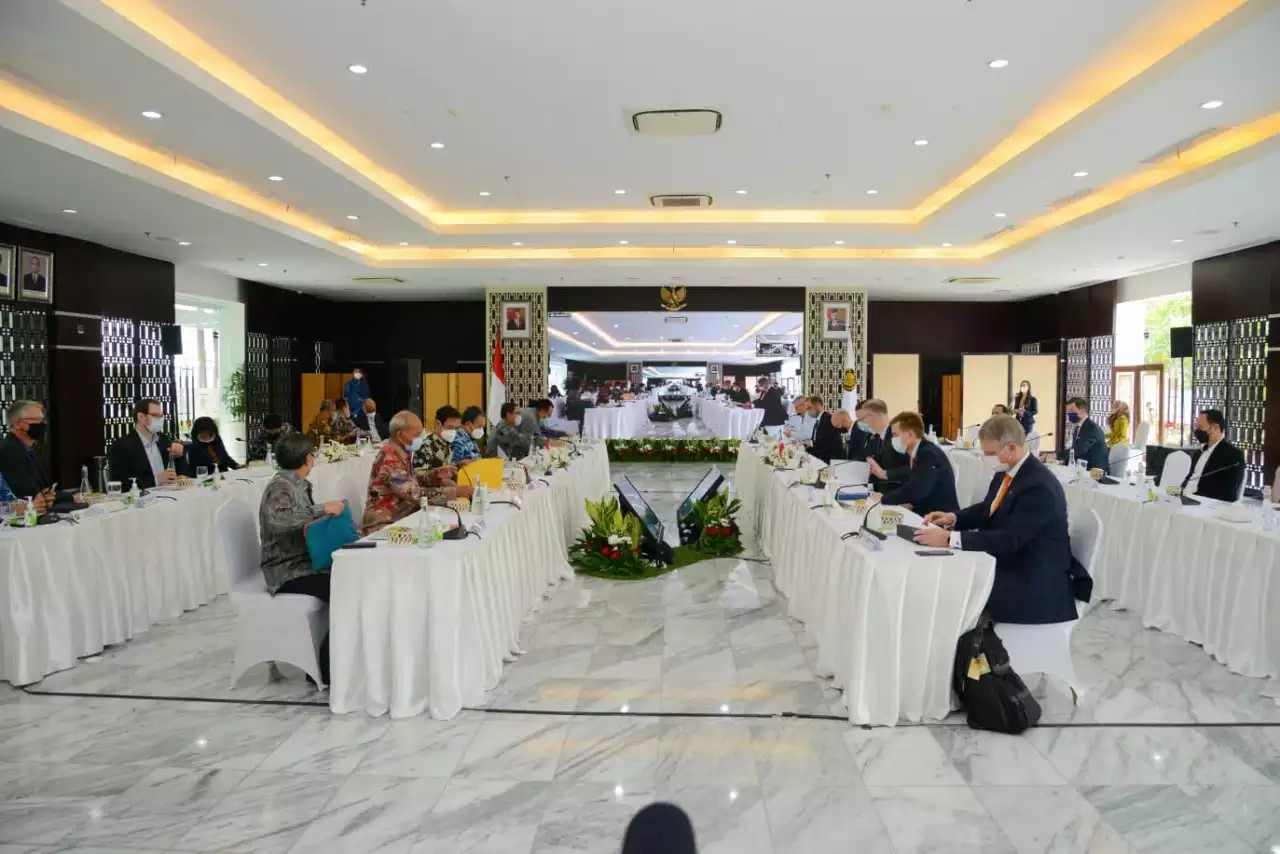 Menteri ESDM